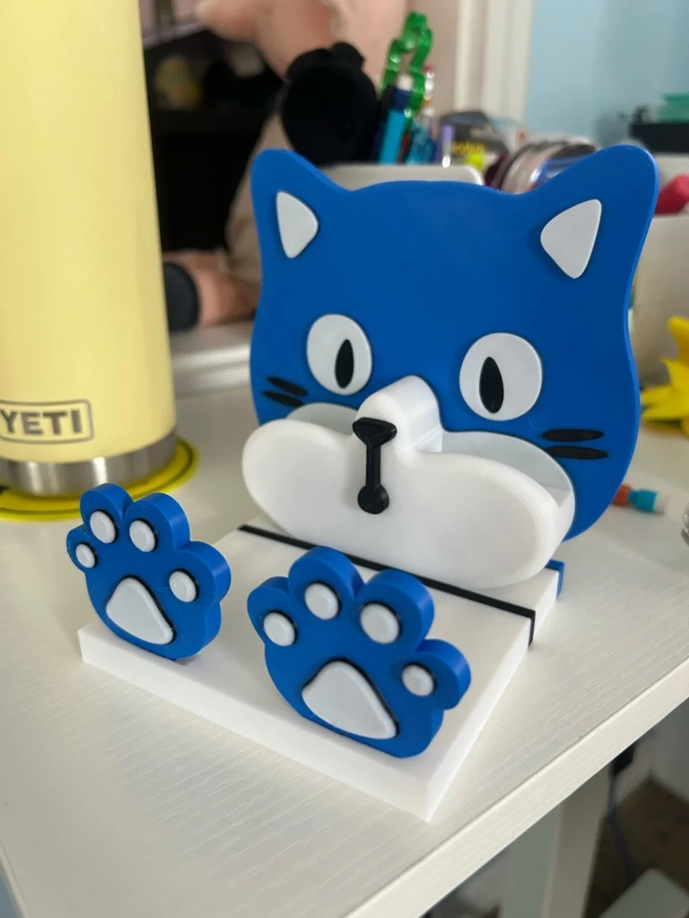 Cat Glasses holder/phone stand